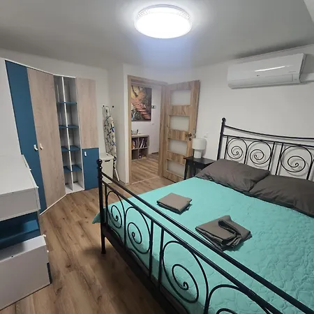Get Czech Holiday home Krnany